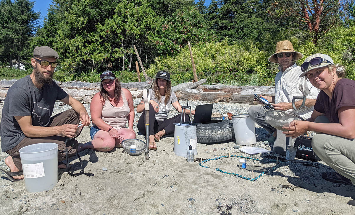Community scientists sample coastal BC beach for microplastics